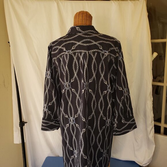 Chico's No-Iron Stretch 3/4 Sleeve Blue/White Chain Print Blouse - Chico's 3 - Picture 3 of 4